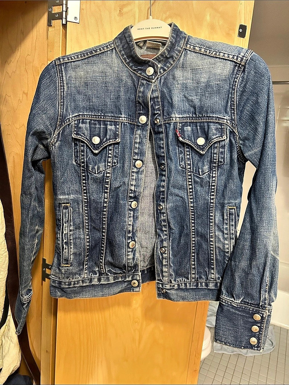 Levi's Mandarin Collar Denim Trucker Jacket Women's Blue